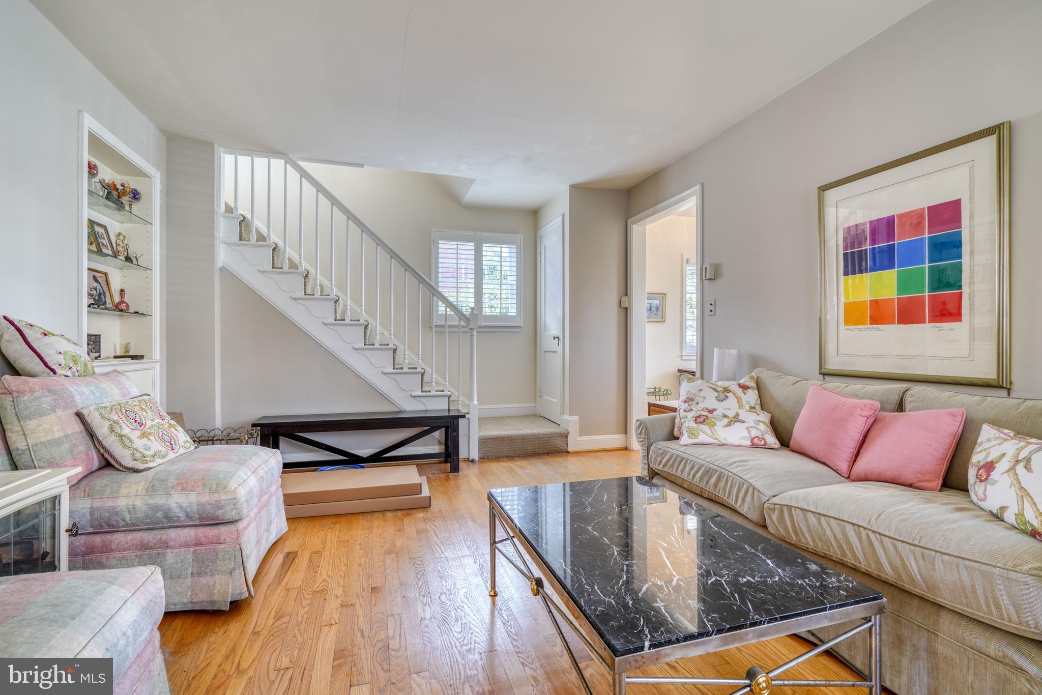 327 Broadmoor Rd