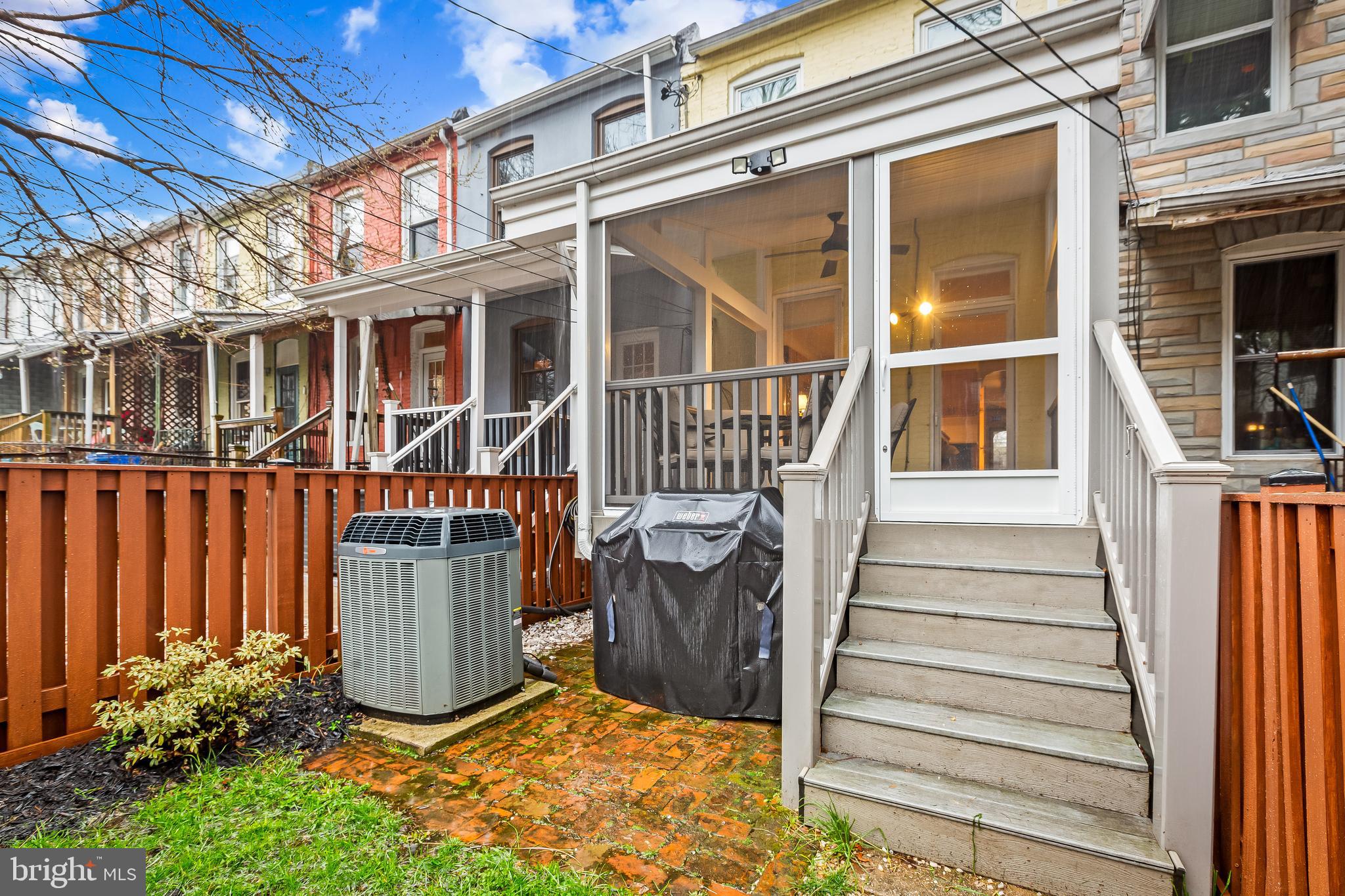 821 Union Ave