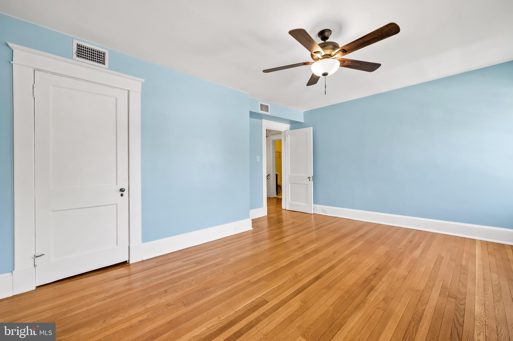 305 Northway