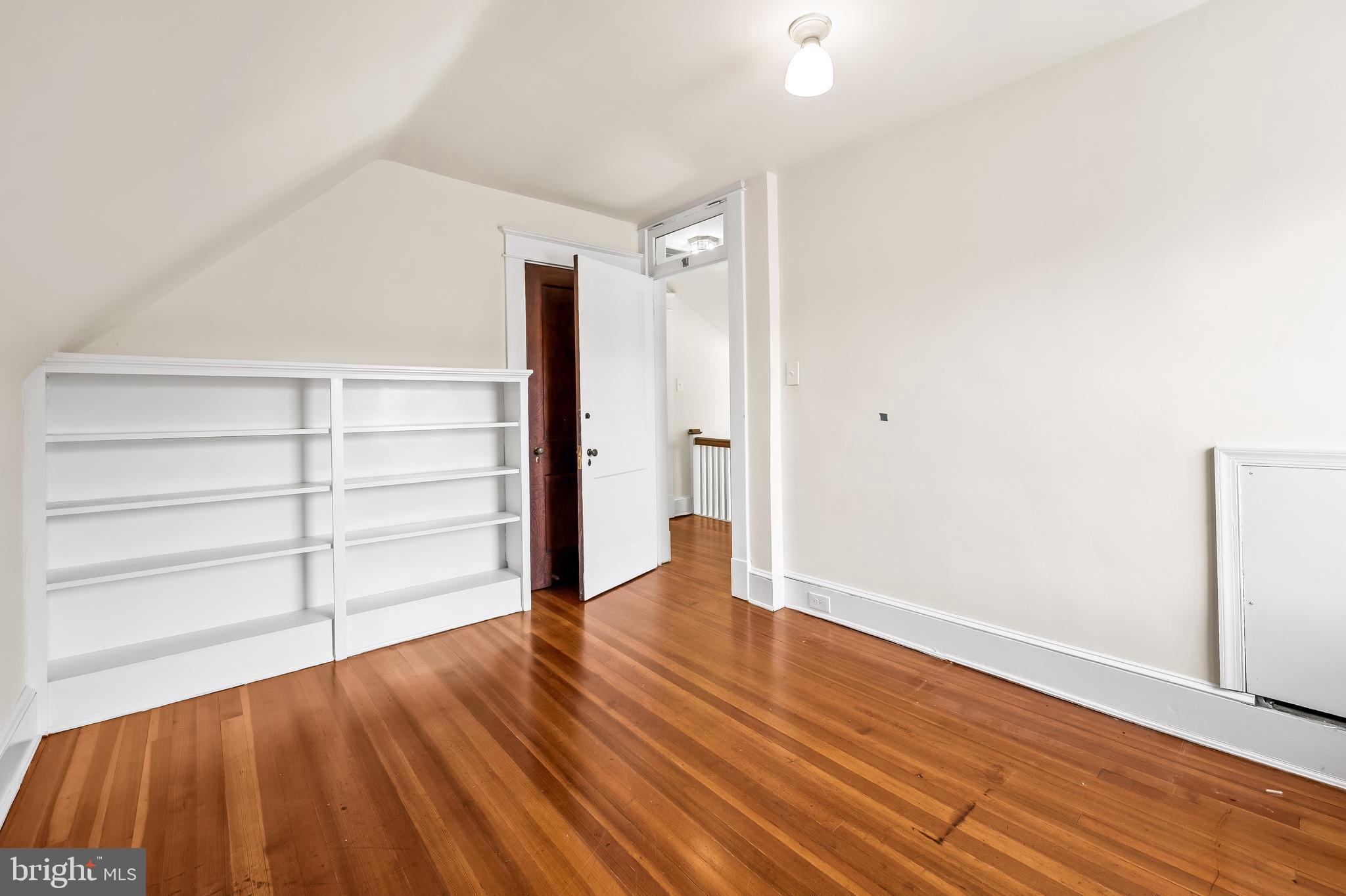 305 Northway