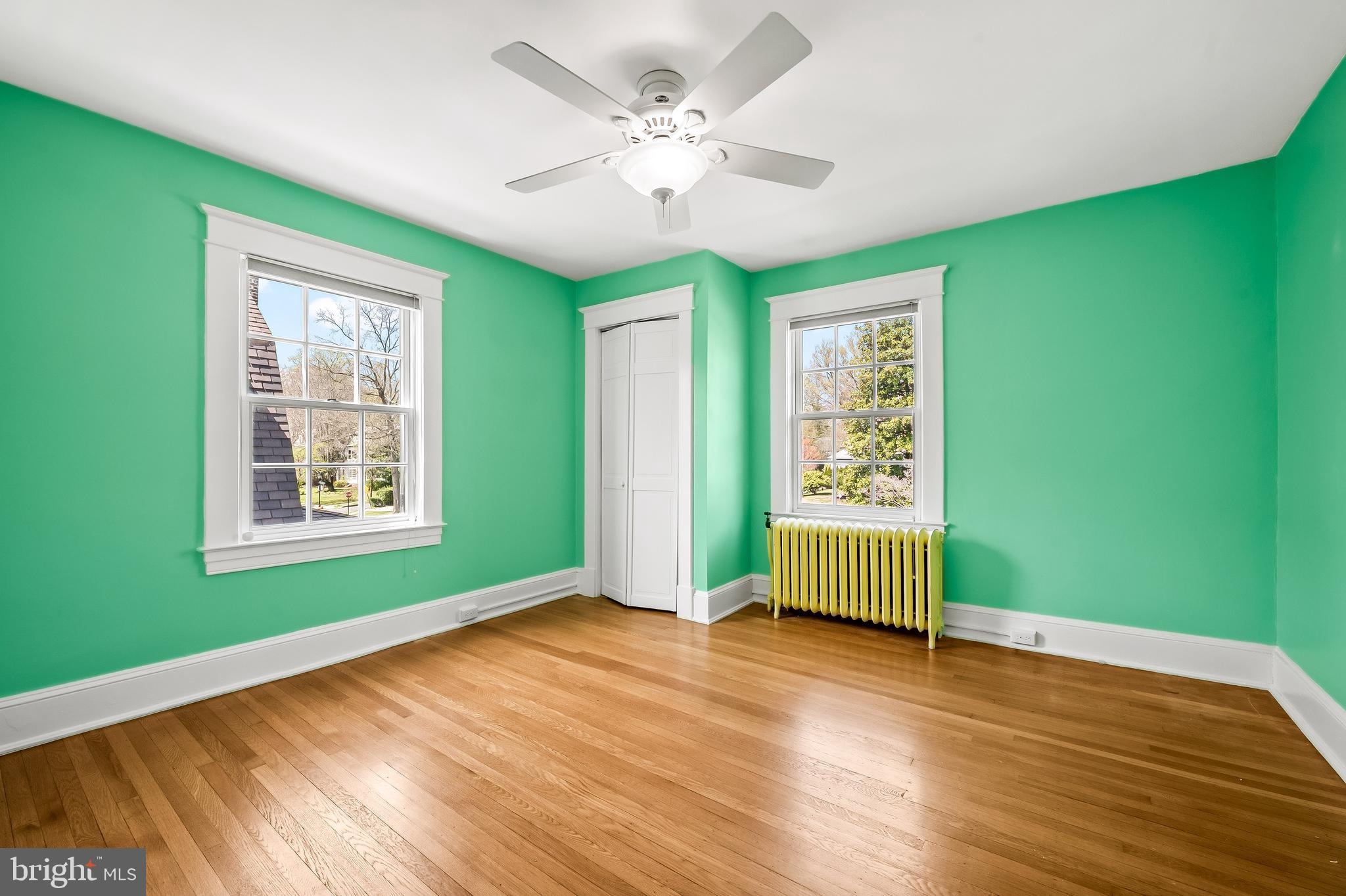 305 Northway