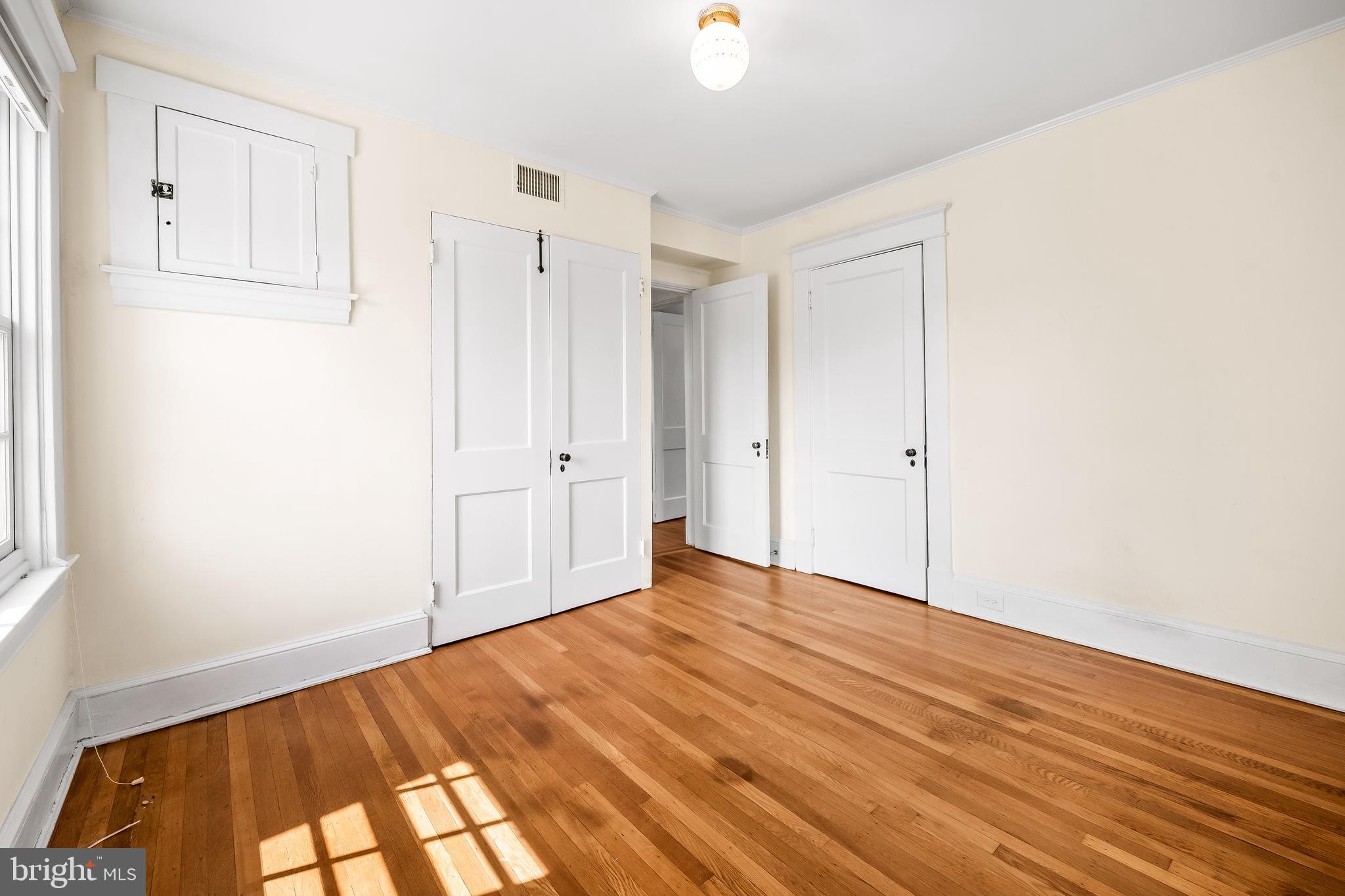 305 Northway