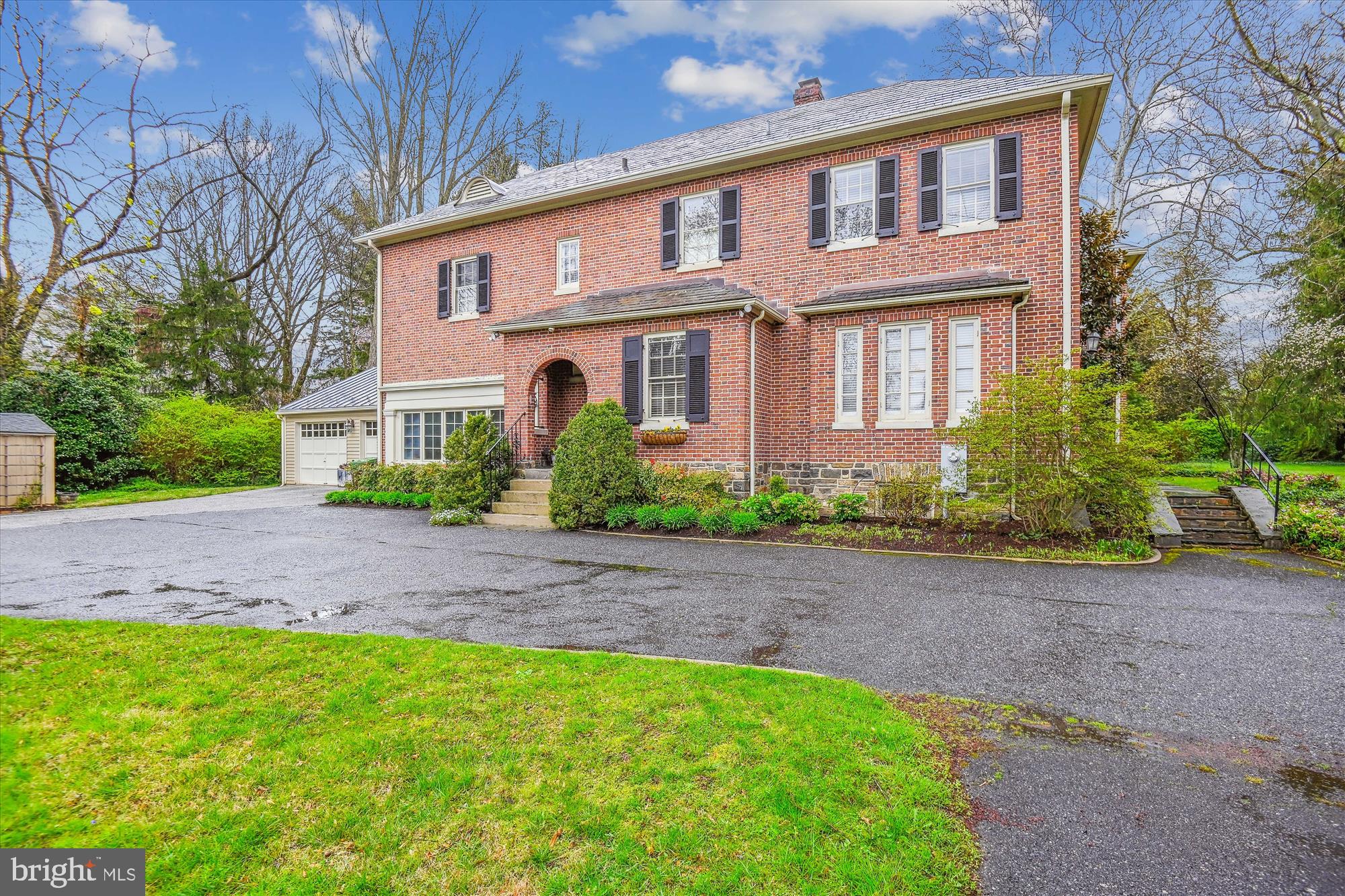 6 Gittings Ave