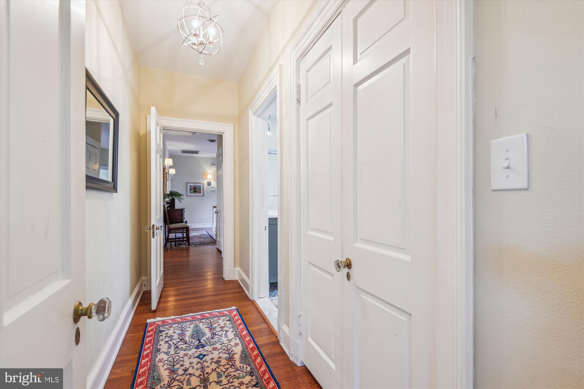 6 Gittings Ave