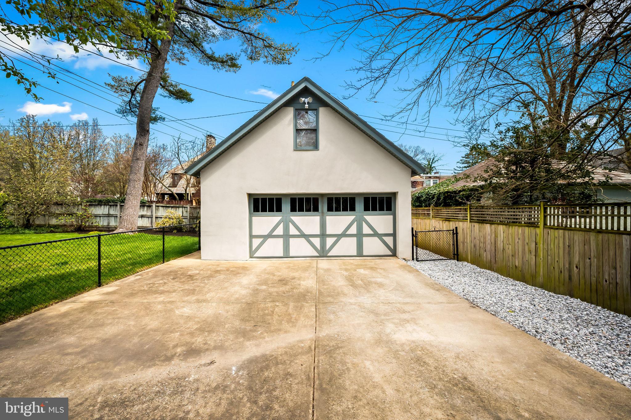 3819 Juniper Rd