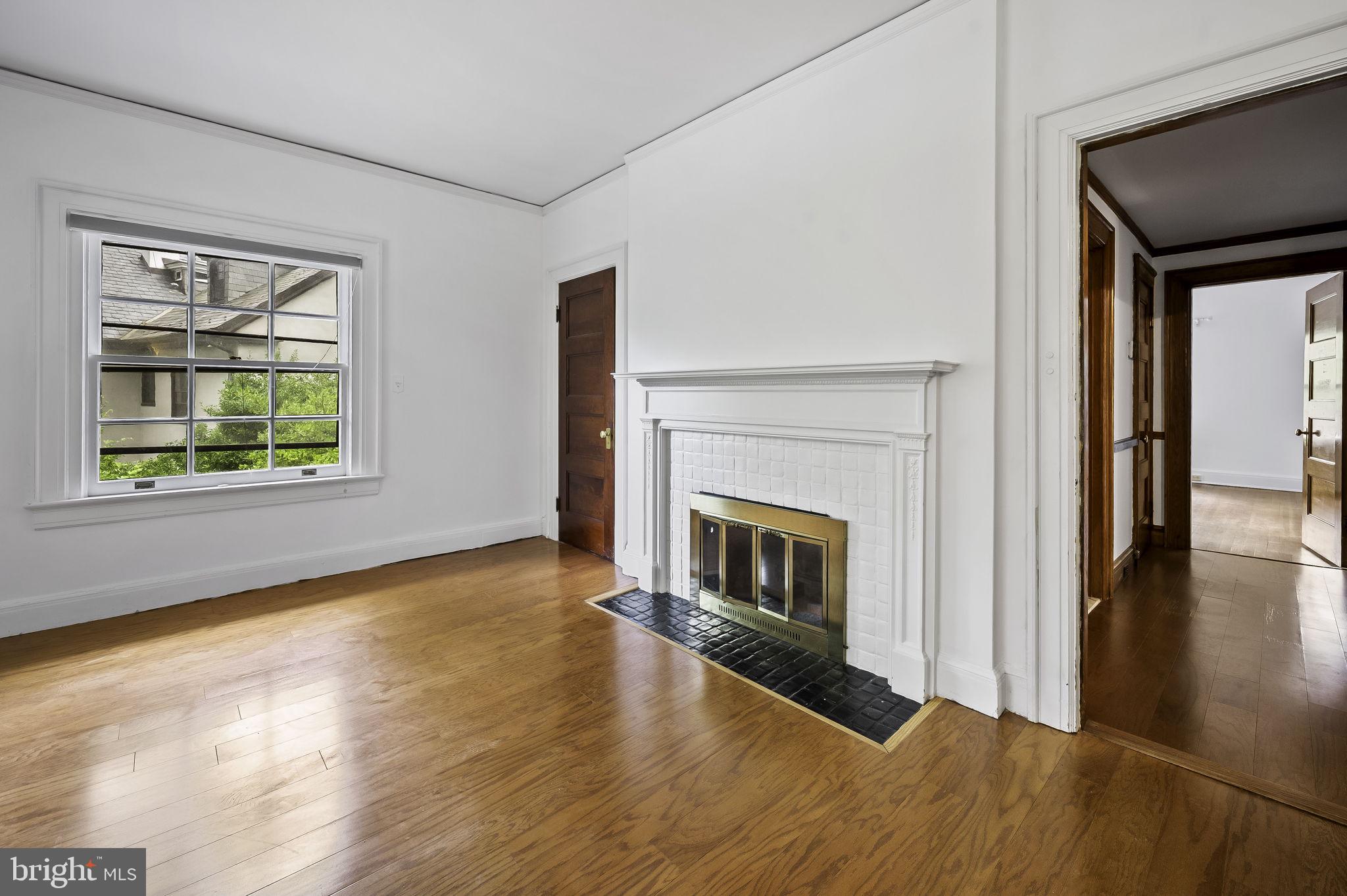 835 W University Pkwy