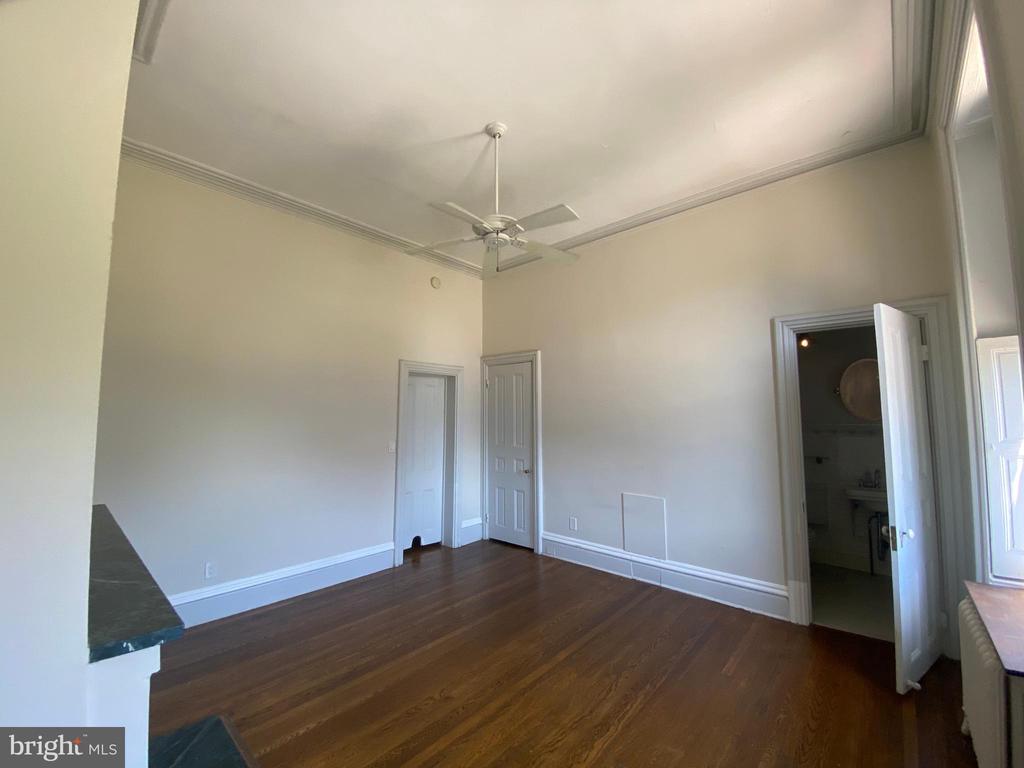 1700 PARK AVE #2