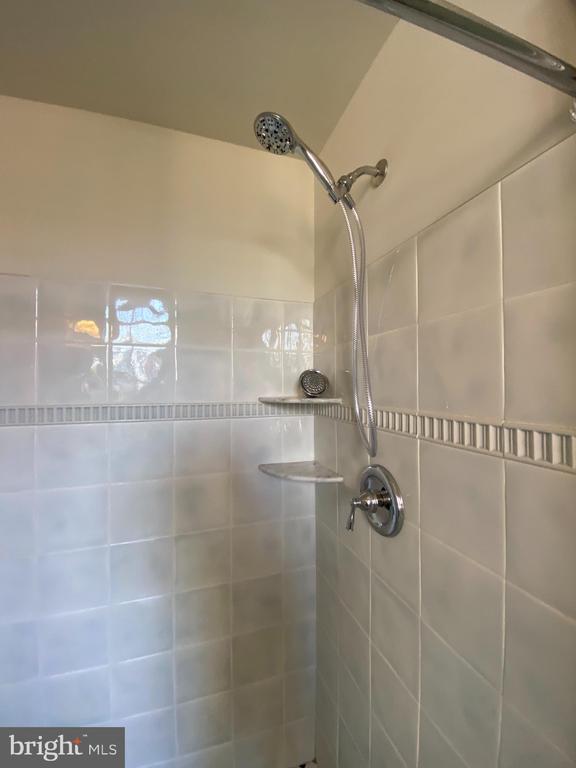 1700 PARK AVE #2