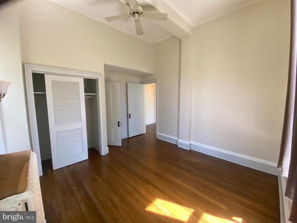 1700 PARK AVE #2