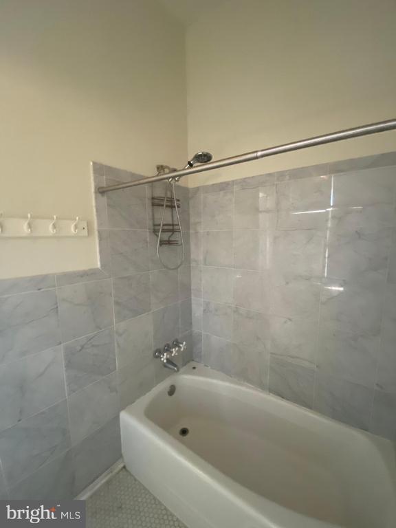 1700 PARK AVE #2