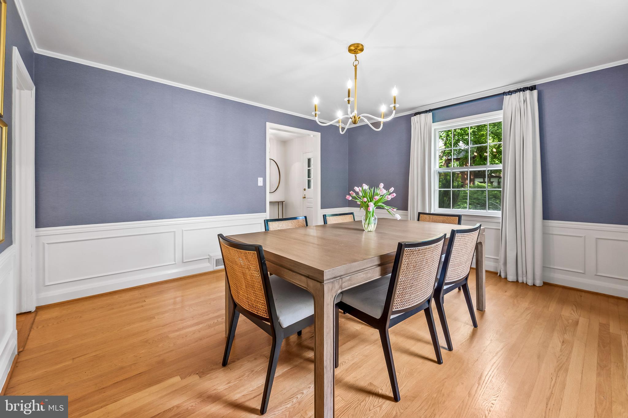 203 Saint Dunstans Rd