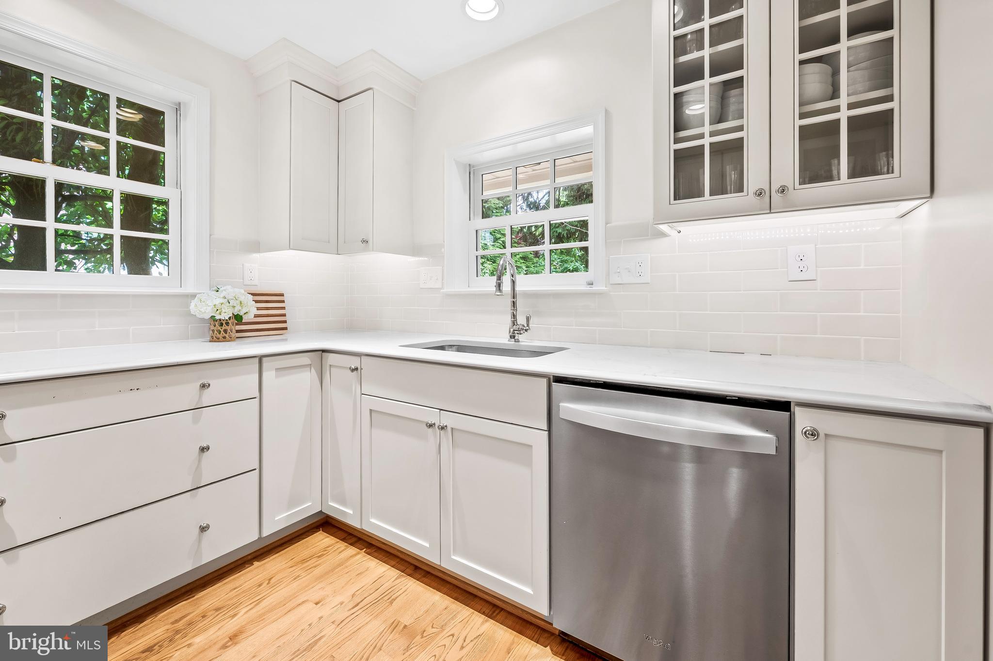 203 Saint Dunstans Rd