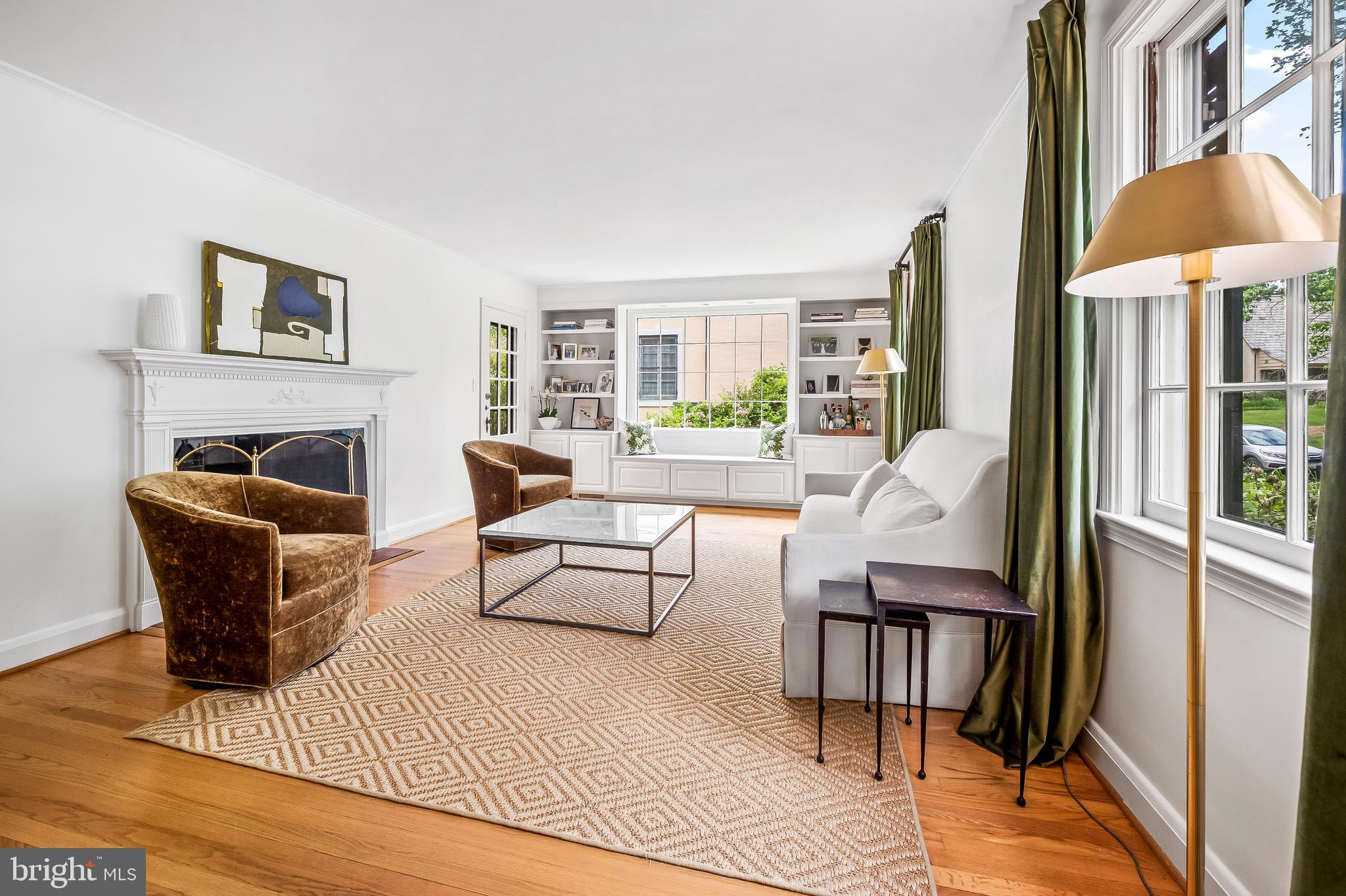 203 Saint Dunstans Rd
