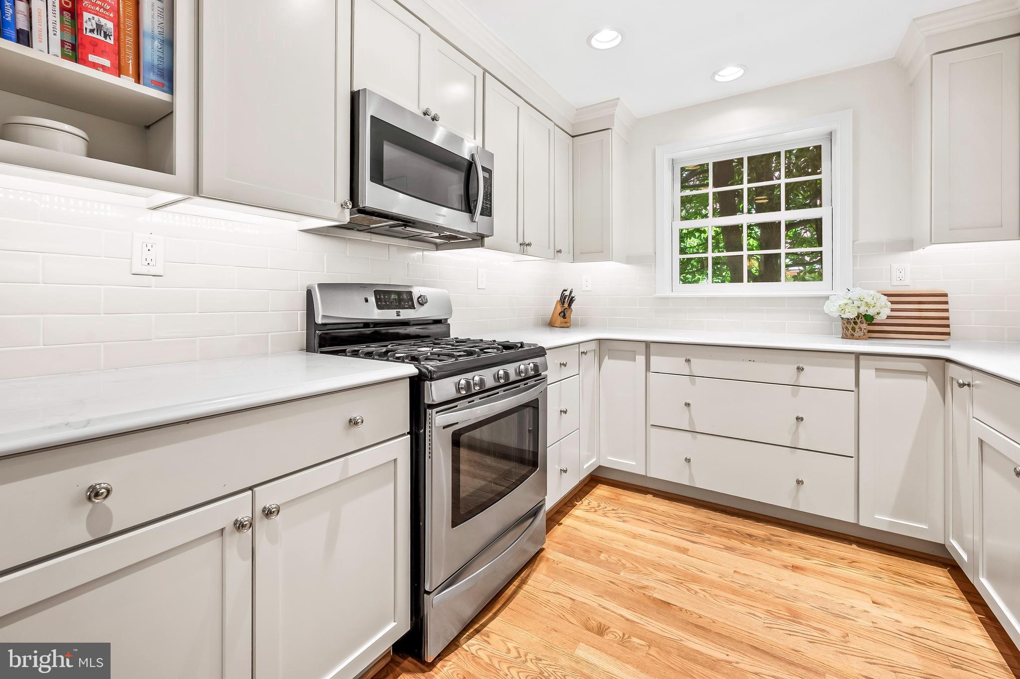 203 Saint Dunstans Rd