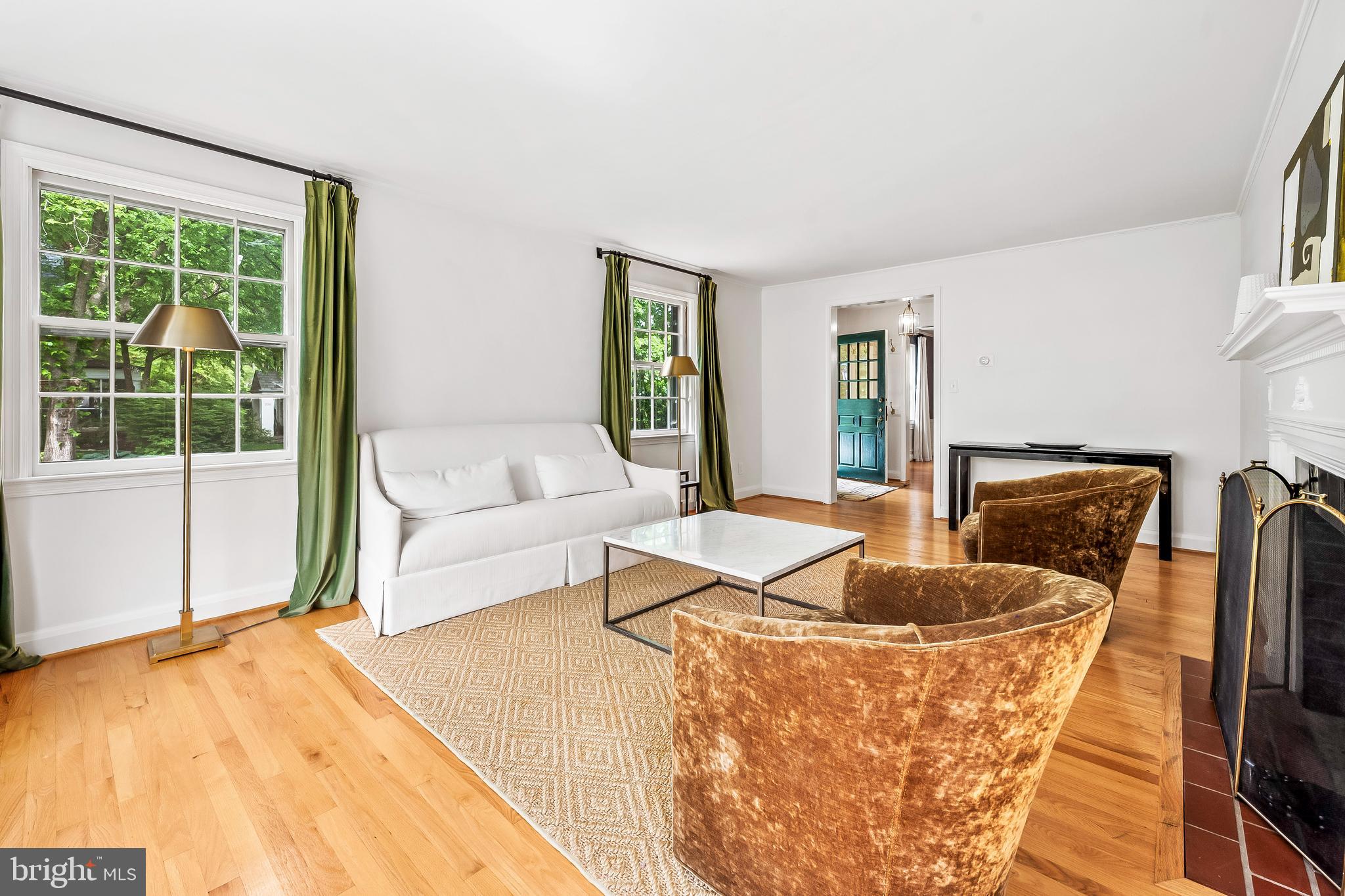 203 Saint Dunstans Rd
