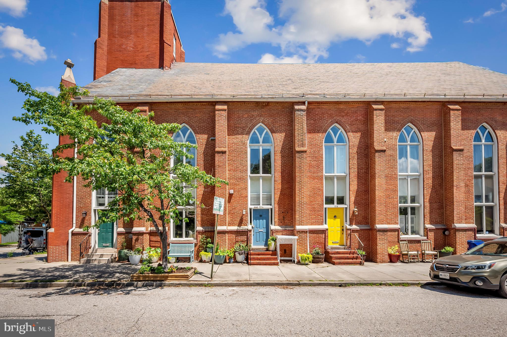 124 W Henrietta St #3