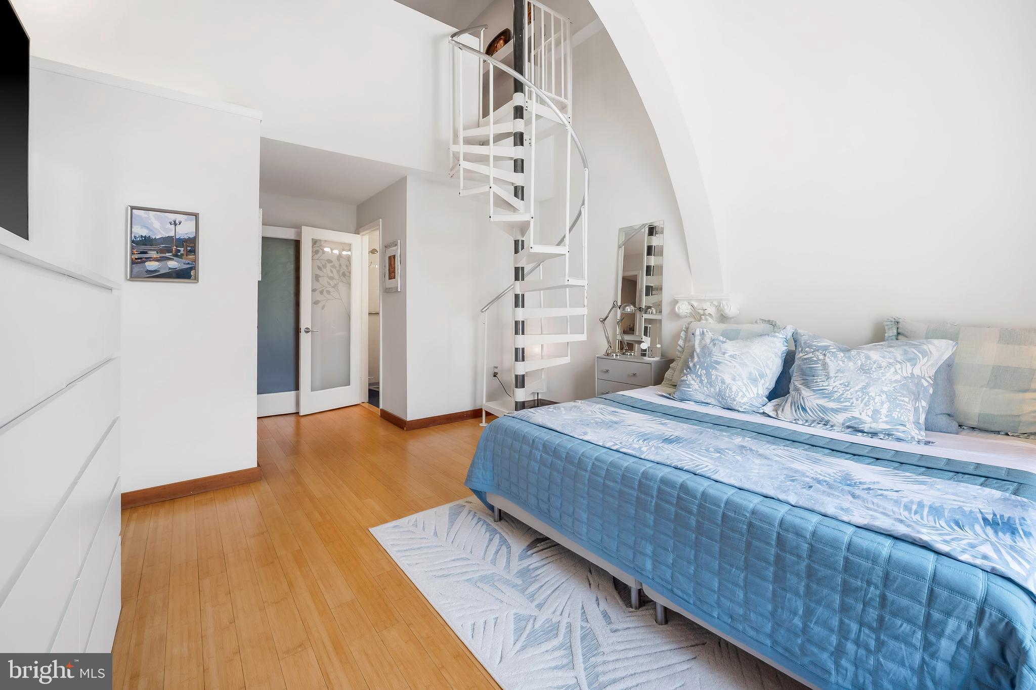 124 W Henrietta St #3