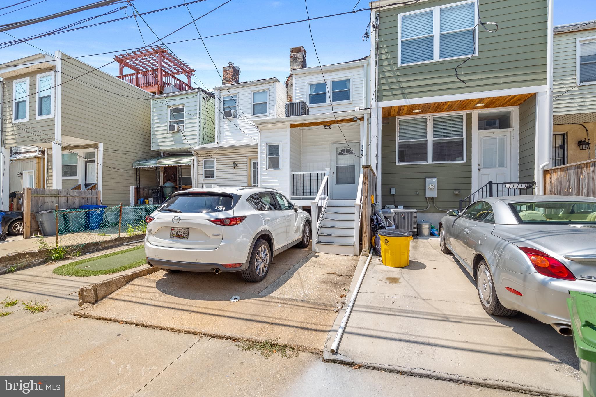 1817 Jackson St