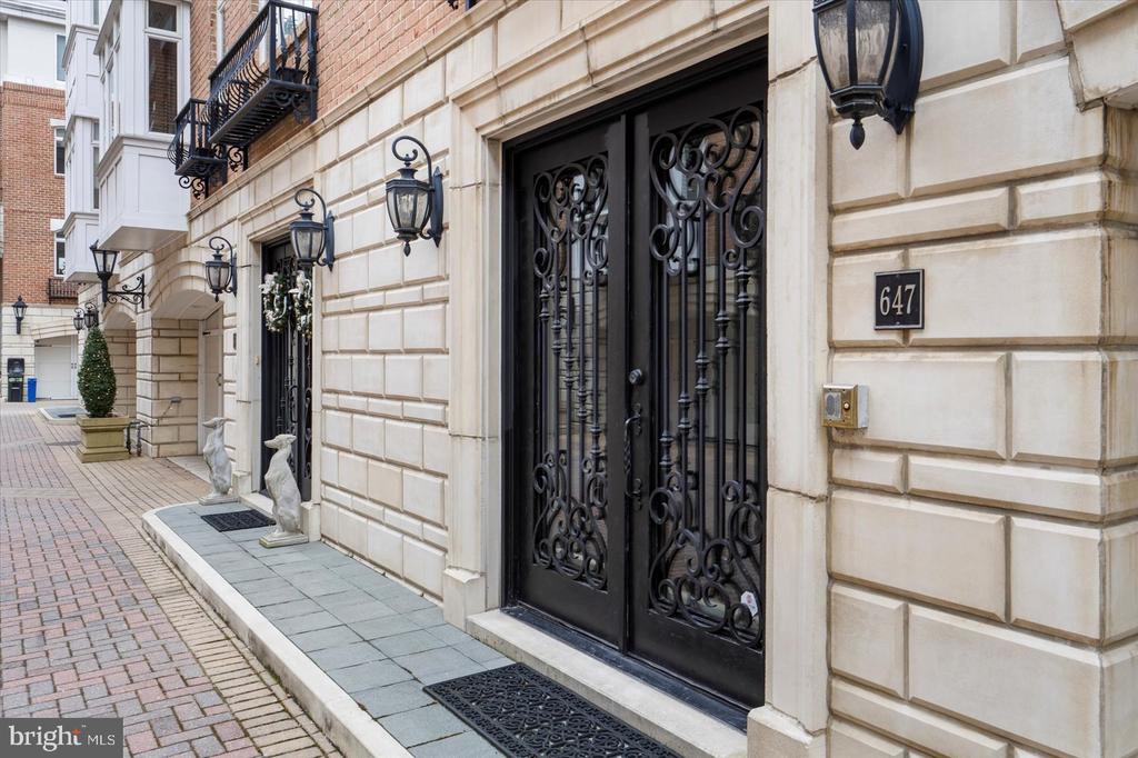 647 Ponte Villas S #132
