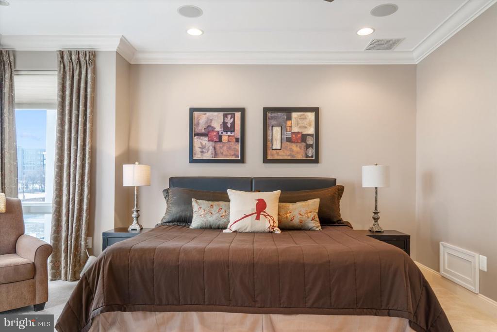 647 Ponte Villas S #132