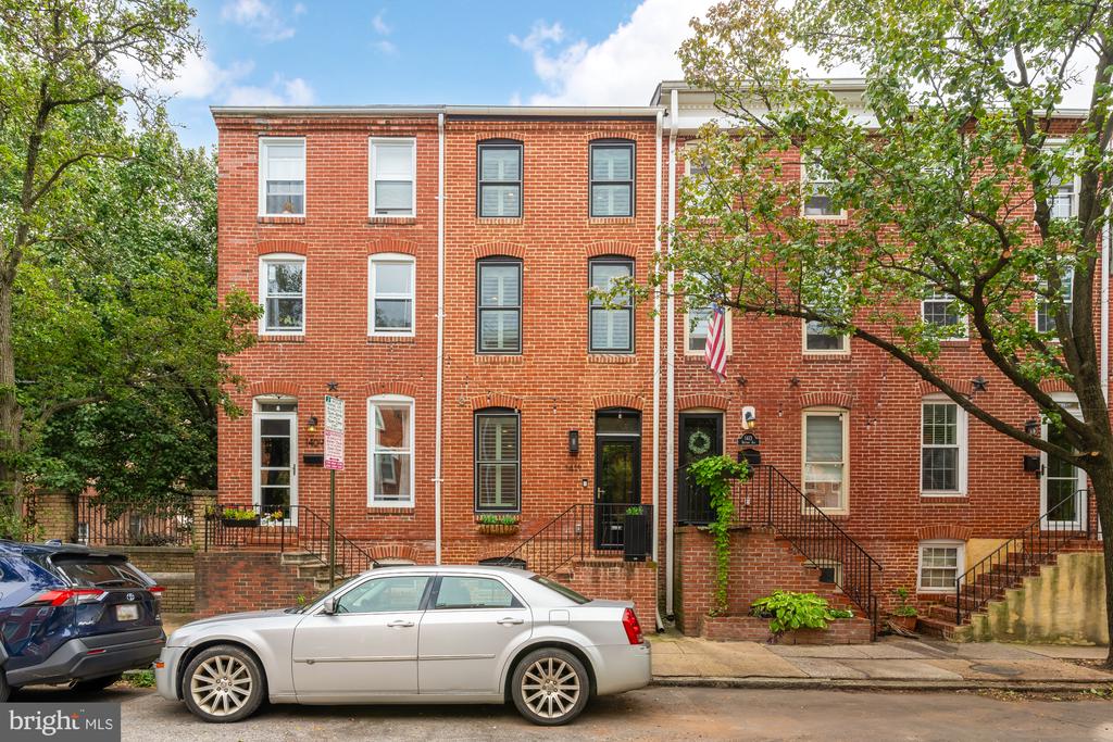 1411 BATTERY AVE