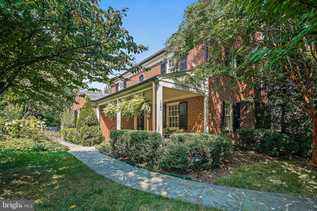 120 Croydon Rd