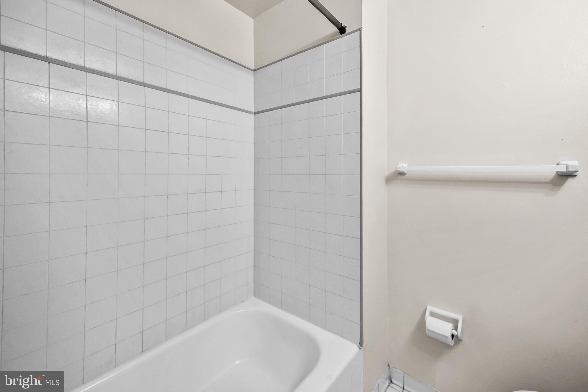 639 MELVIN DR