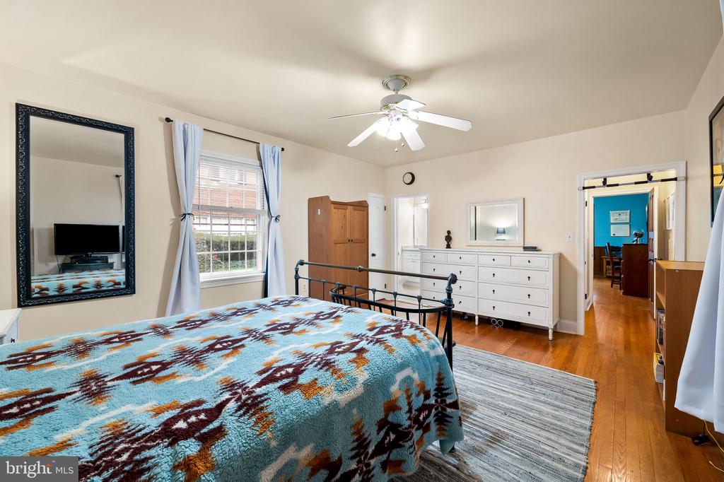 110 E Northern Pkwy