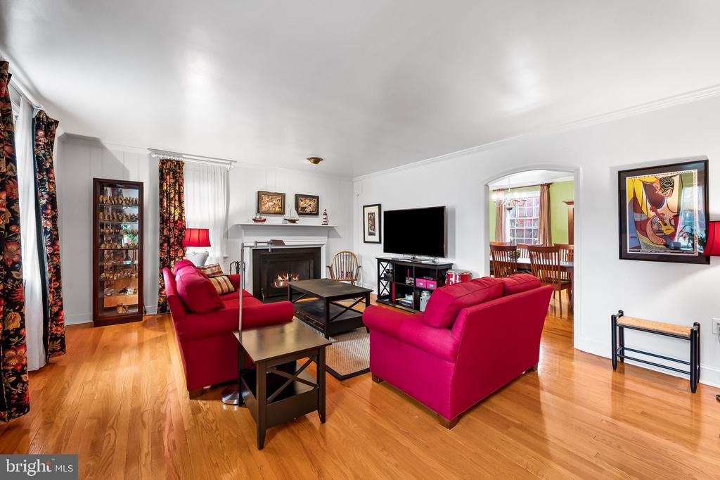 110 E Northern Pkwy