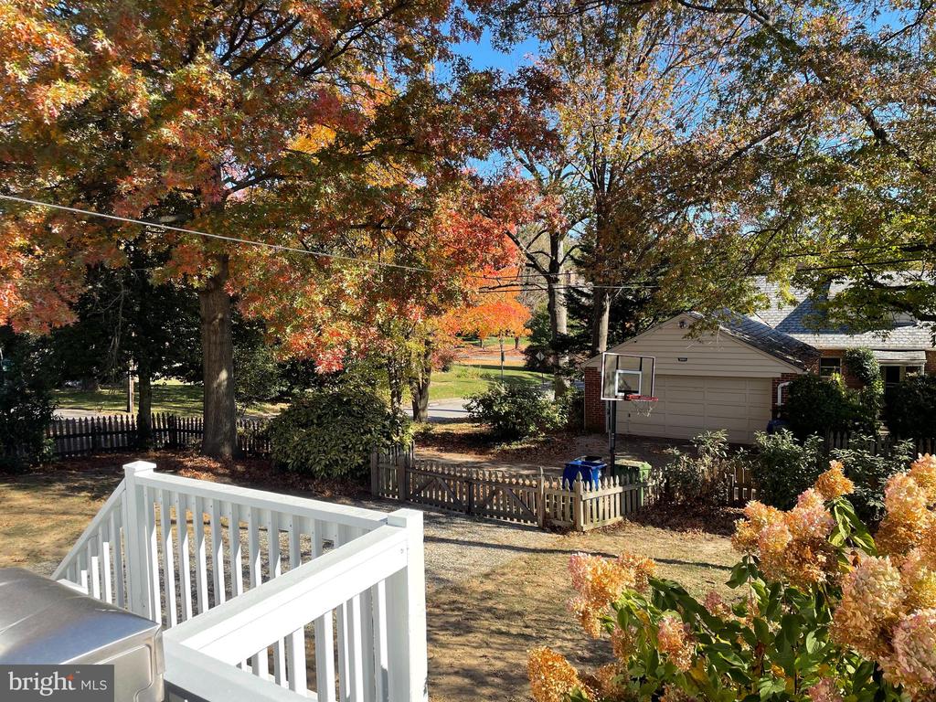 8 Goodale Pl