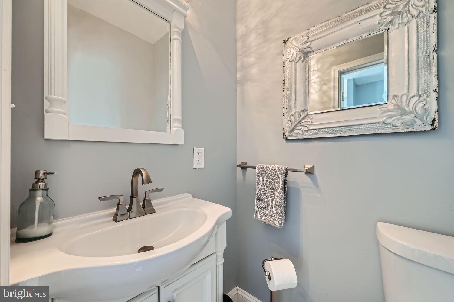 8 Goodale Pl