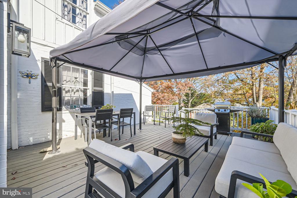 8 Goodale Pl