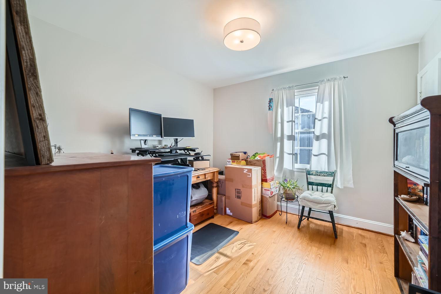 8 Goodale Pl