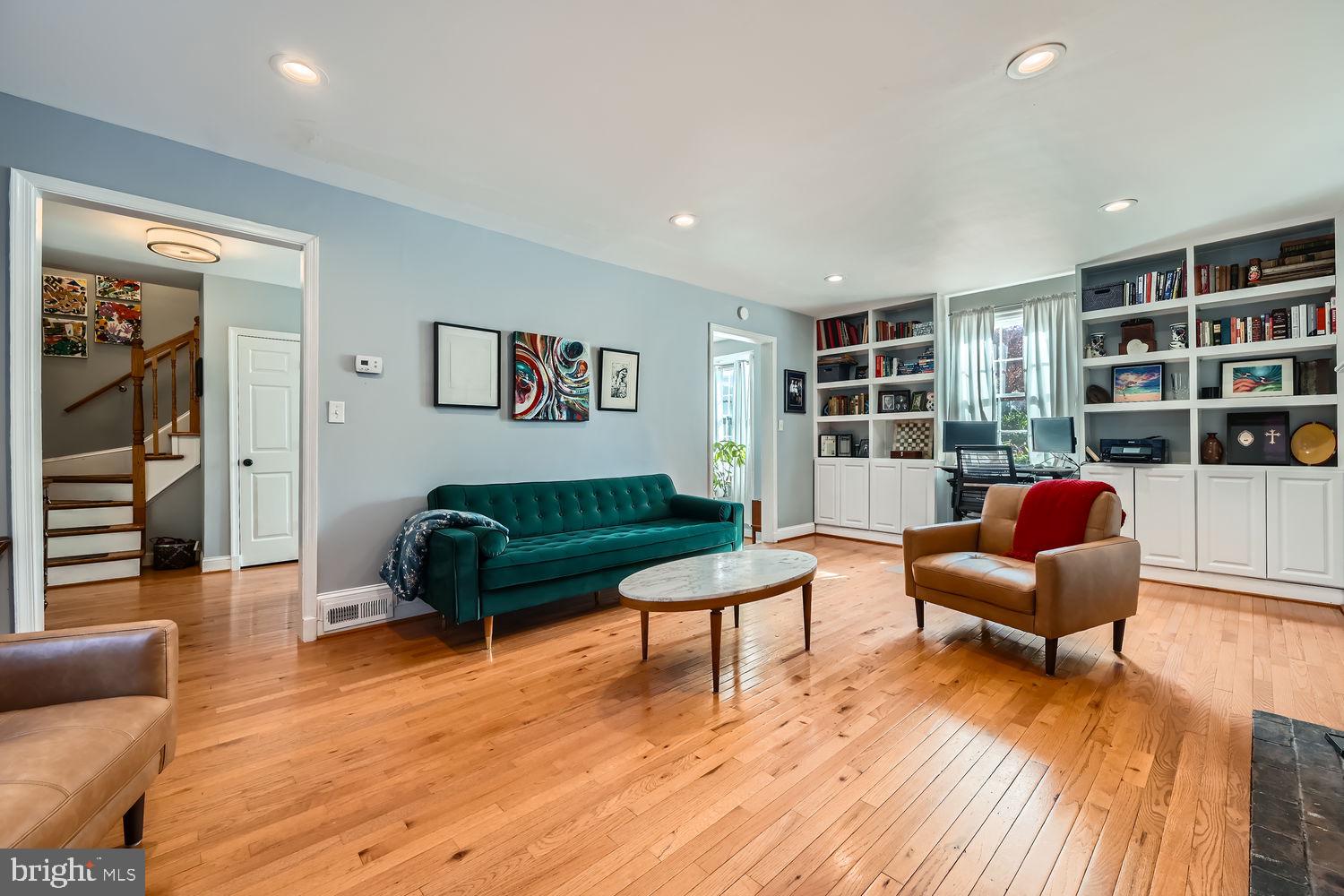 8 Goodale Pl
