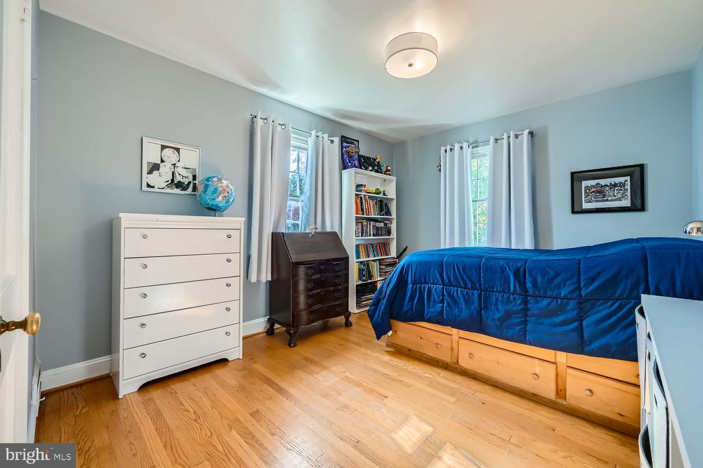 8 Goodale Pl