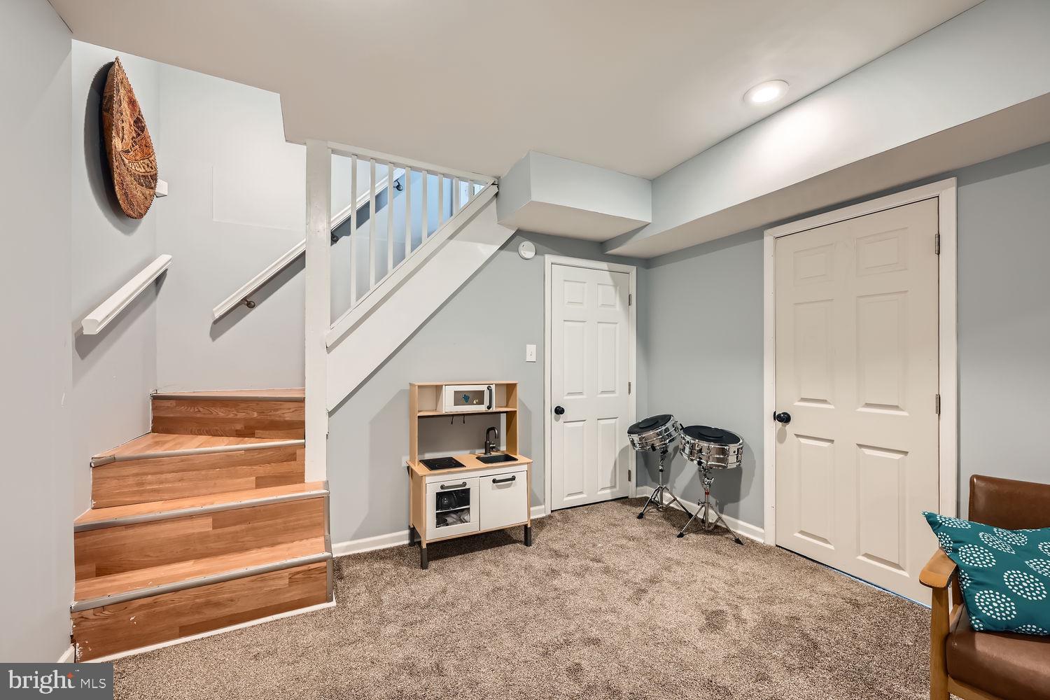 8 Goodale Pl