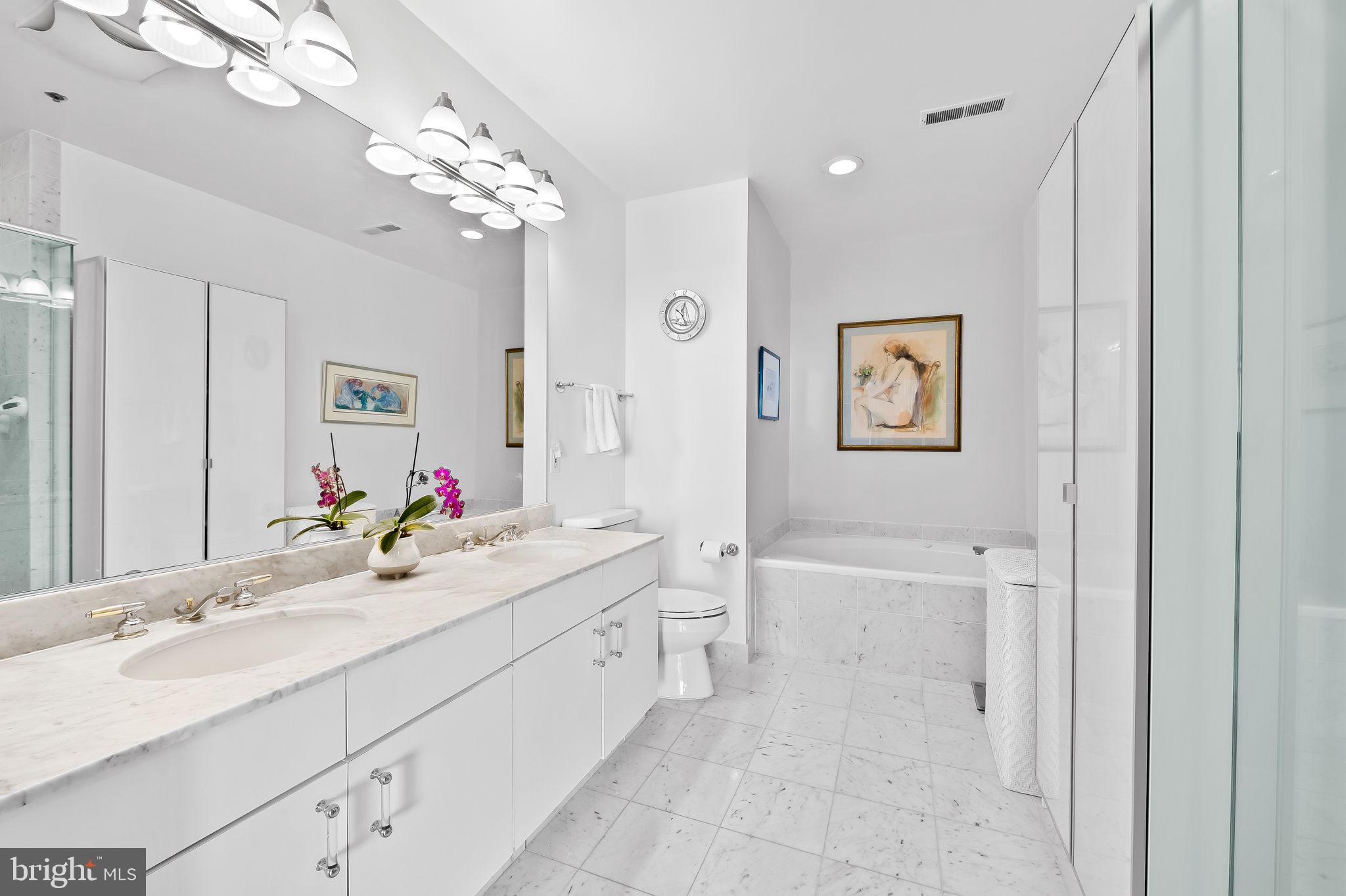100 Harborview Dr #2210