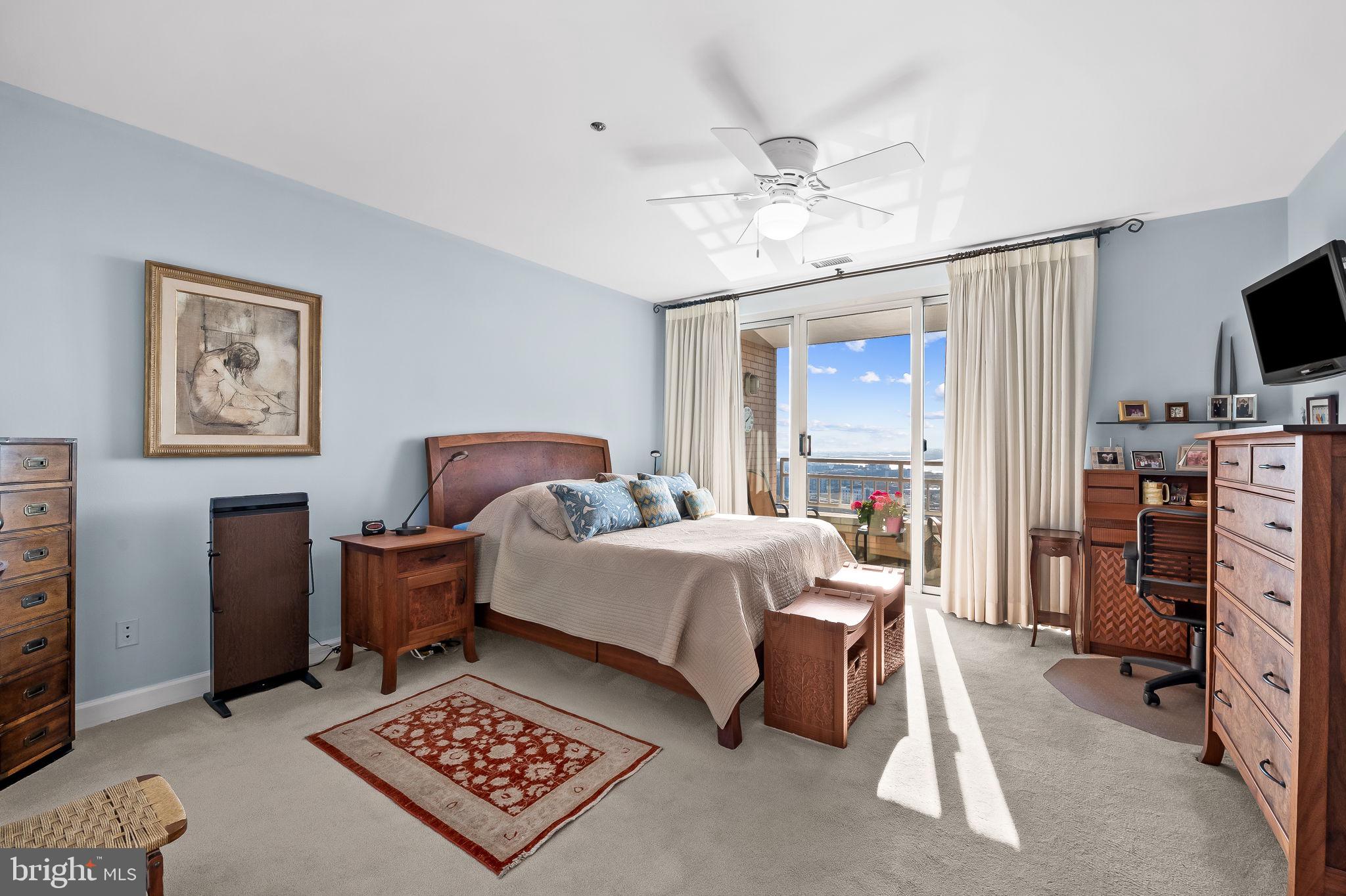 100 Harborview Dr #2210