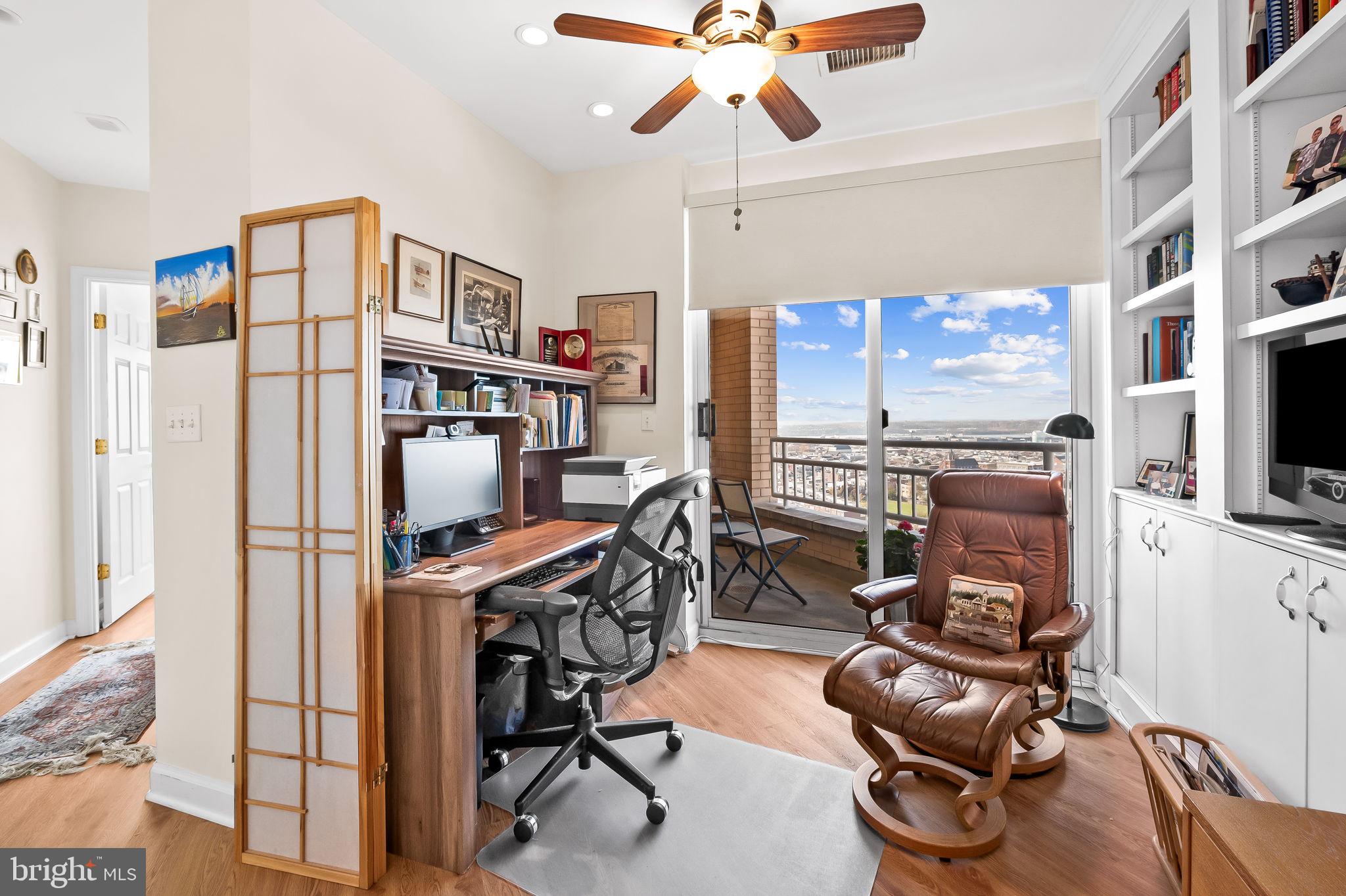 100 Harborview Dr #2210