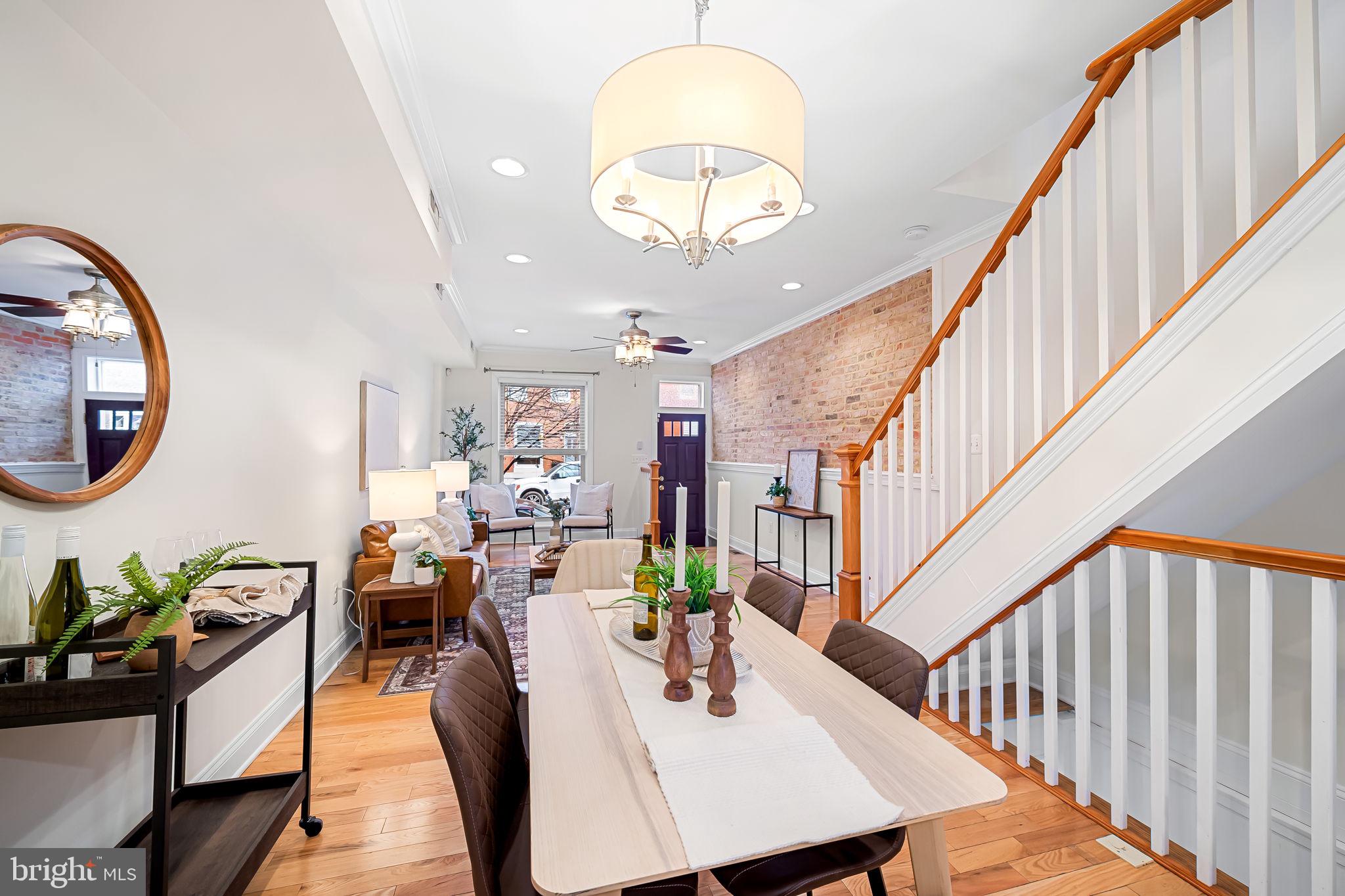 116 Rochester Pl