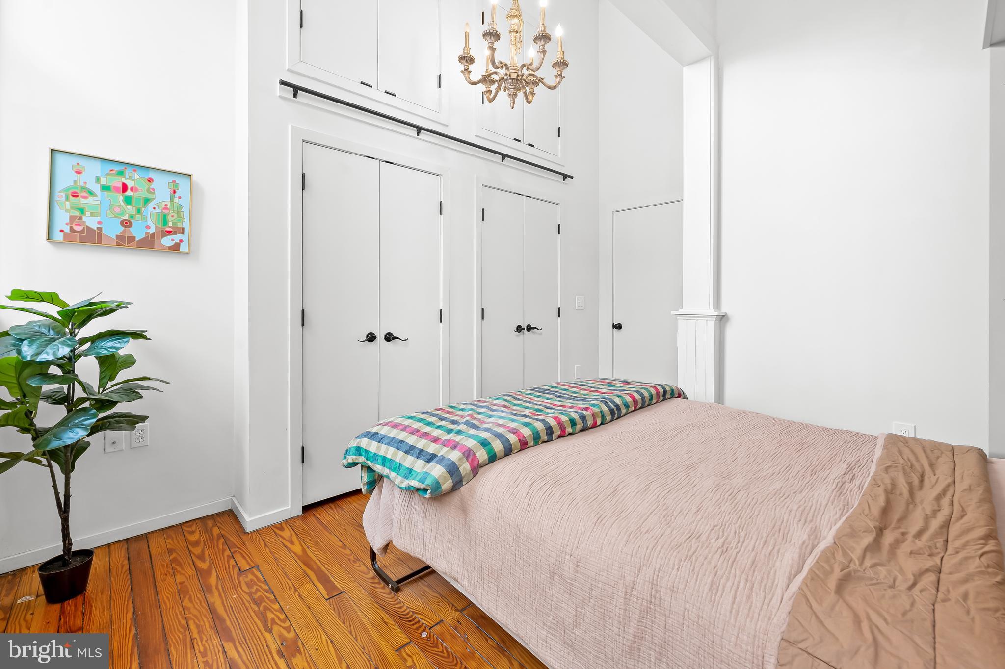 112 E West St #201