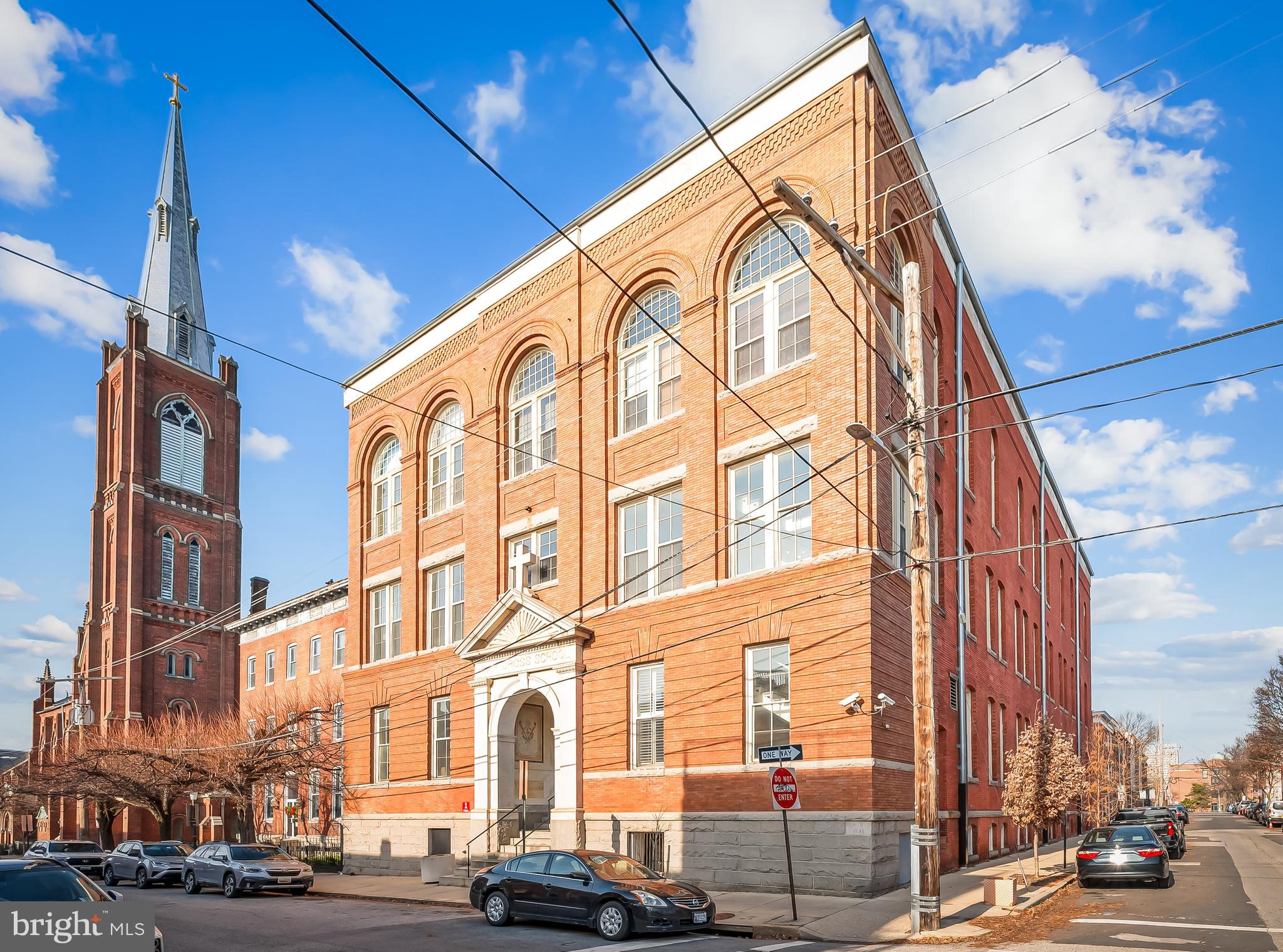 112 E West St #201