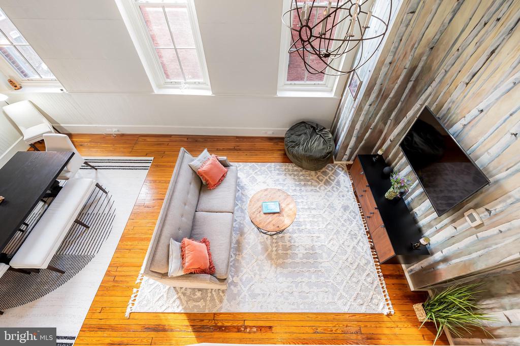 112 E West St #201