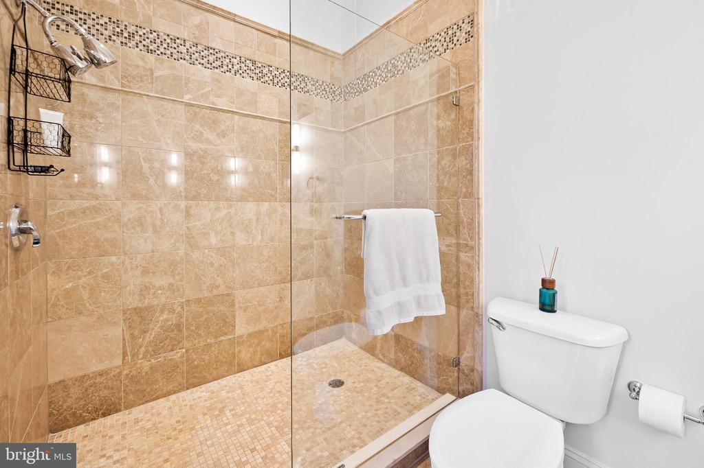 112 E West St #201
