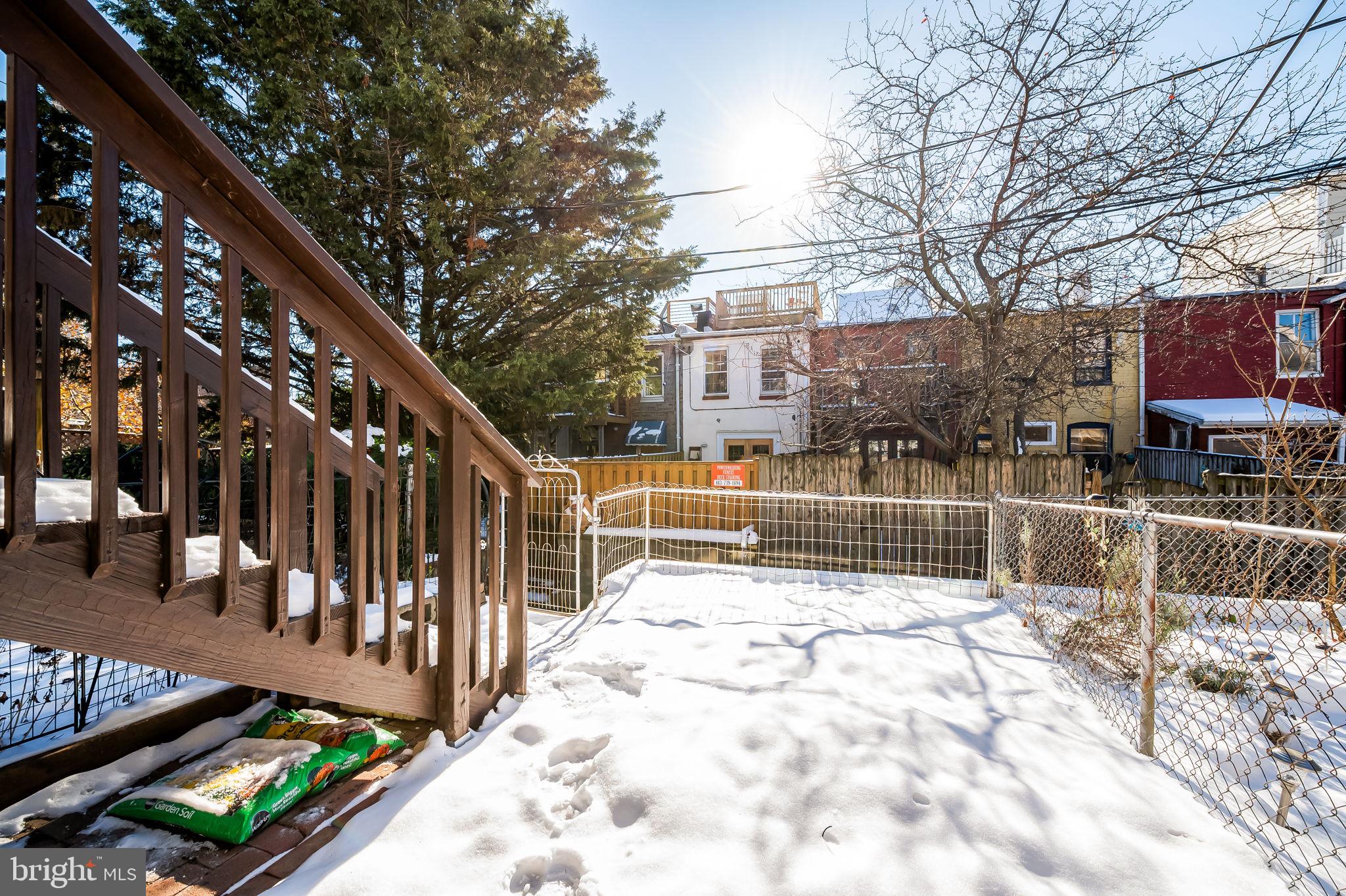 315 E Hamburg St