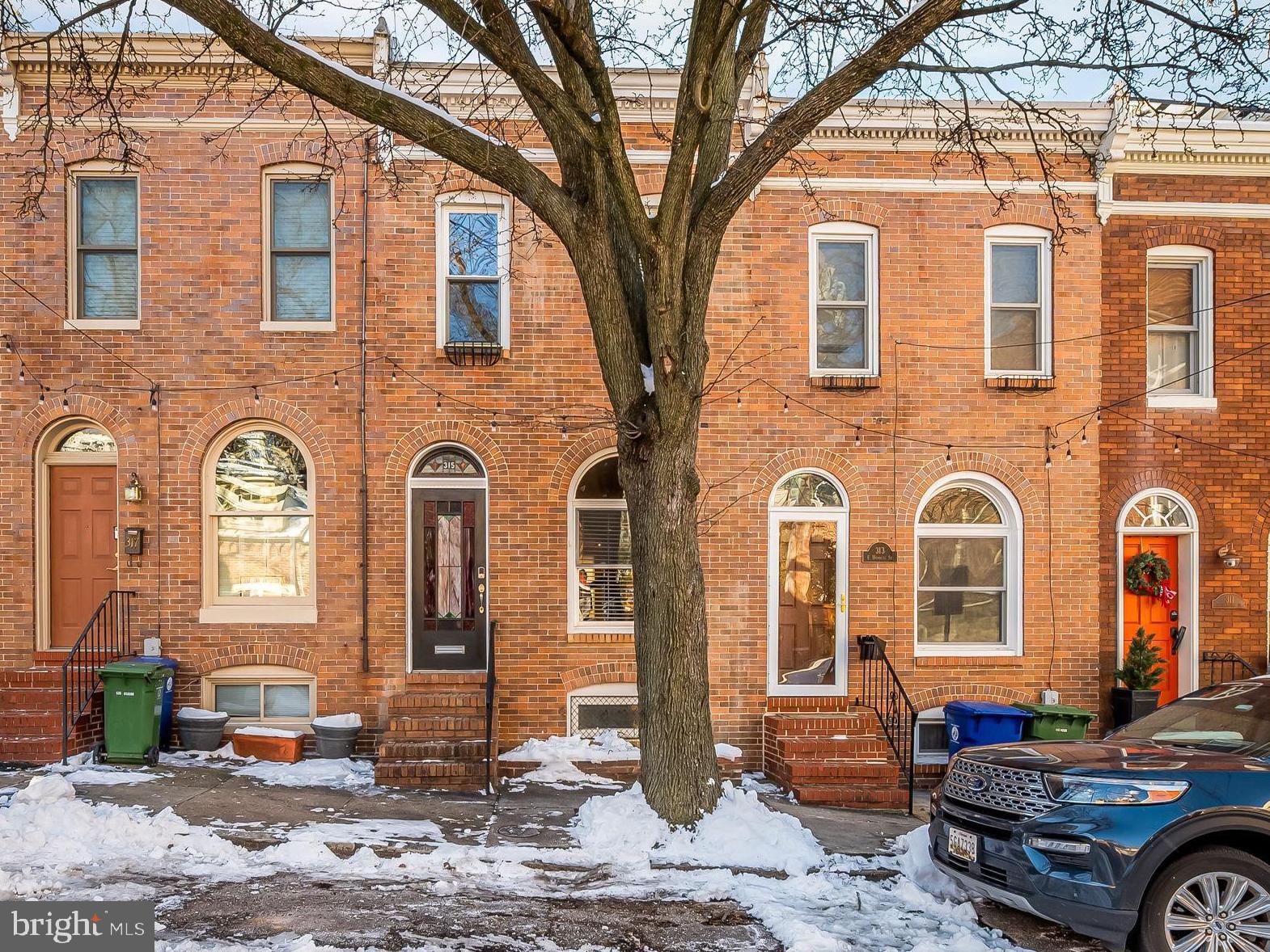315 E Hamburg St