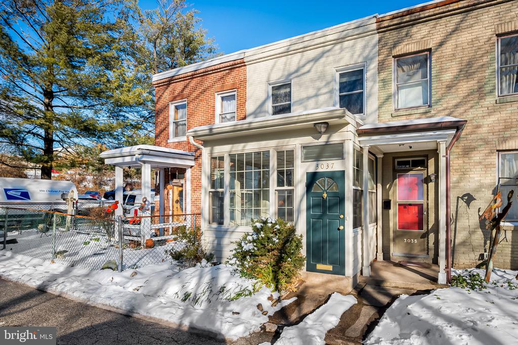 3037 Elm Ave