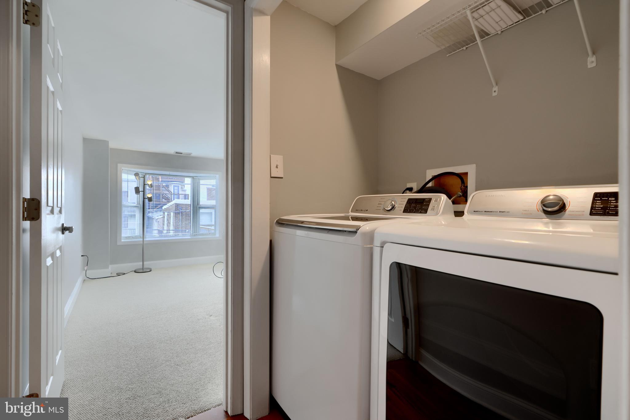 1252-1/2 Riverside Ave