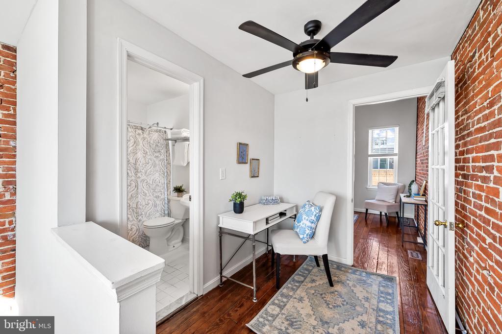 1308 William St