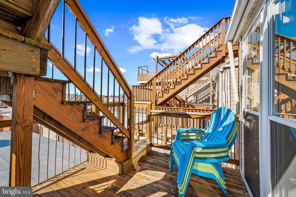 1308 William St